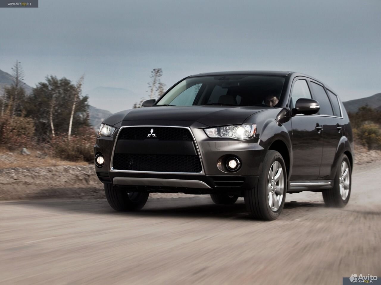 Mitsubishi outlander xl 2010