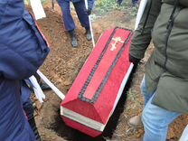 Гроб полины сергиенко фото. Боровецкое кладбище Набережные Челны. Перезахоронение кладбища