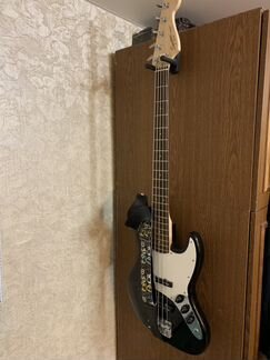 Squier Fender j bass