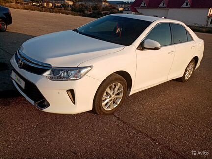 Toyota Camry 2.0 AT, 2016, седан