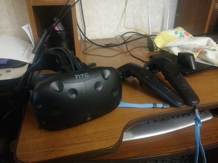 Очки виртуальной реальности HTC vive