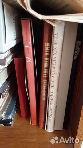 Много книг.Цены разные звоните