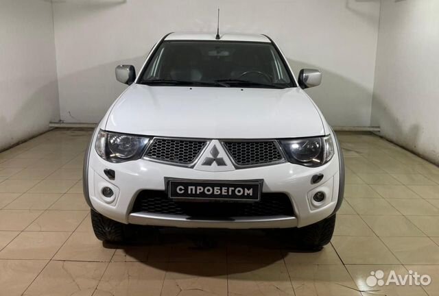 Mitsubishi L200 `2013