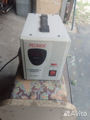 Стабилизатор напряжения/Устройство для контроля на