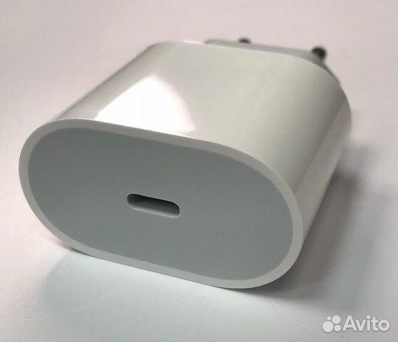 Быстрая зарядка для iPhone 20W