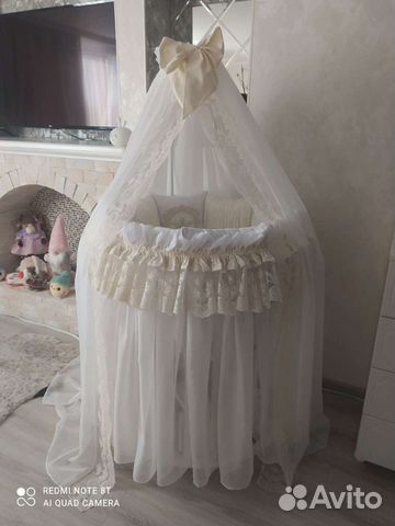 Детский набор в круглую кроватку