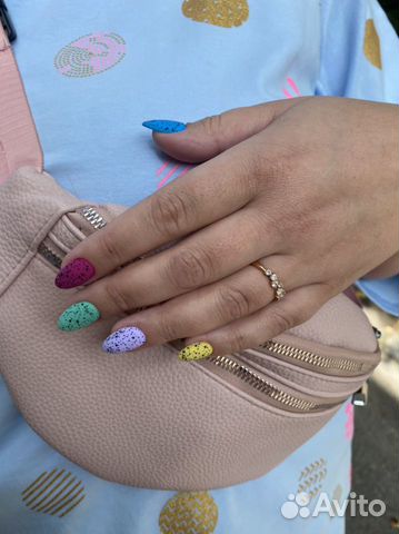 Маникюр педикюр