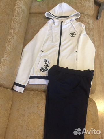 Спортивный костюм