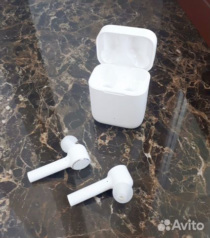 Беспроводные наушники xiaomi продаю