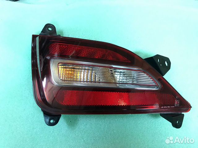 Фонарь задний правый Hyundai SantaFe 4 LED