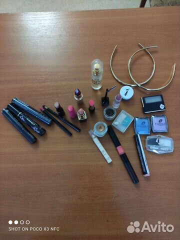 Косметика Avon