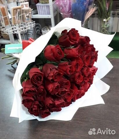 Розы Madam Red 25 шт. 40 см