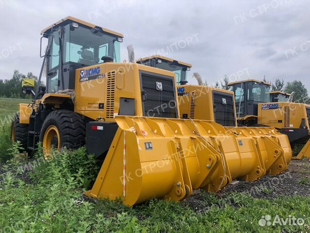 Фронтальный погрузчик XCMG LW330FN, 2022