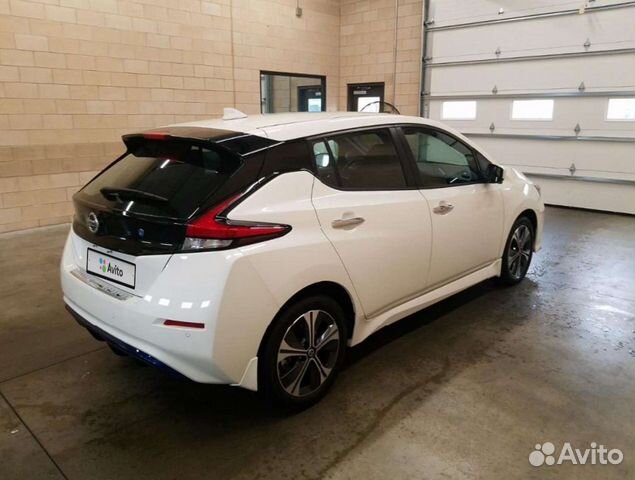 Nissan Leaf AT, 2020, 12 000 км