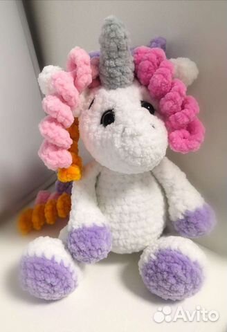 Игрушки мягкие вязаные Пижамница