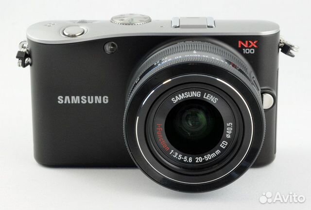 Фотоаппарат samsung NX100 в идеальном состоянии