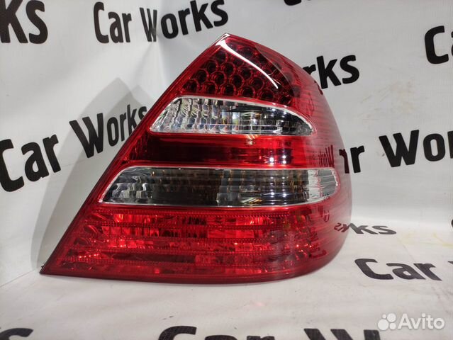 Задний правый фонарь Мерседес w211