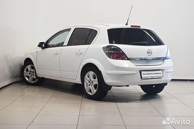 Opel Astra 1.6 МТ, 2011, 99 133 км