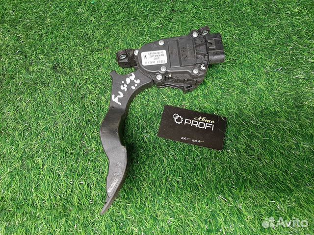 В наличии: Педаль газа для Ford Fusion 1