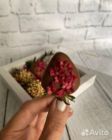 Наборы фруктов в шоколаде