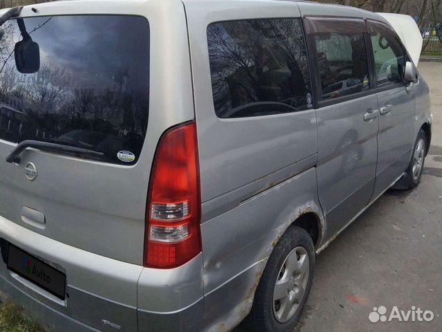 Nissan Serena 2.0 CVT, 2002, битый, 300 000 км