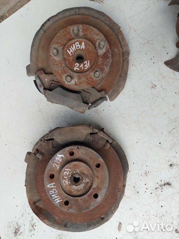 Поворотный кулак Ступица передняя на Ниву 2121