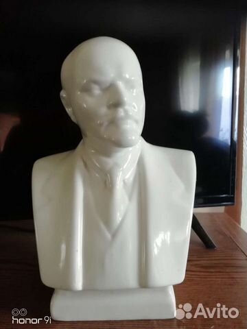 Продам бюст ленина
