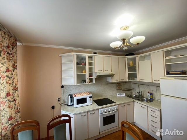 

3-к. квартира, 64 м², 10/14 эт.