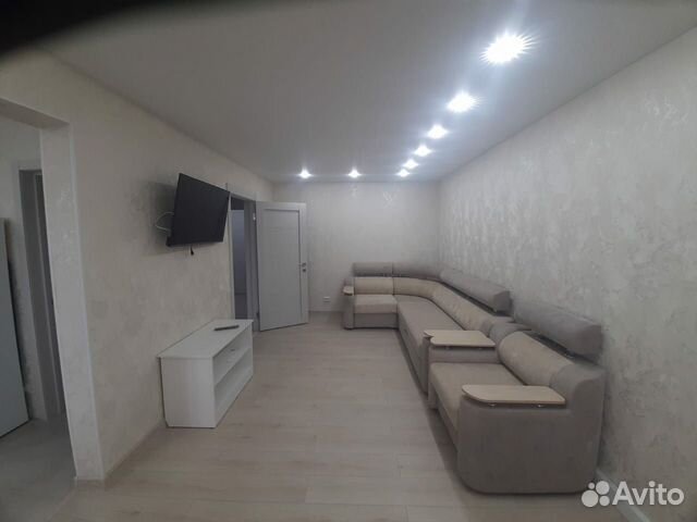 

2-к. квартира, 64 м², 3/9 эт.