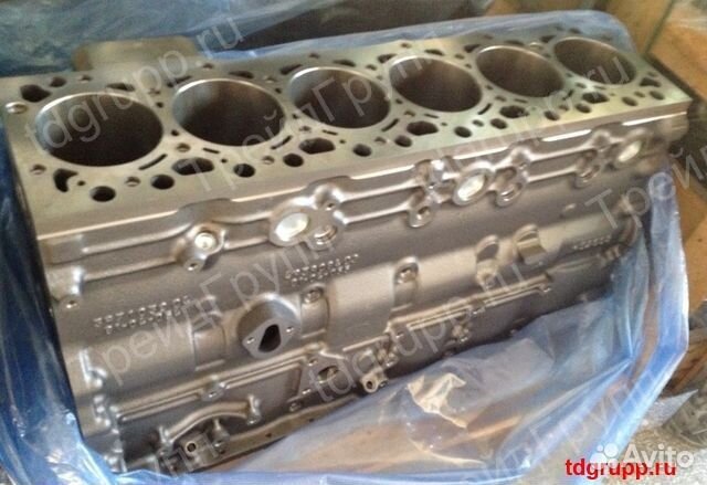 6754-21-1310 блок двигателя новый оригинал komatsu 6754-21-1310 блок двигателя новый оригинал komatsu