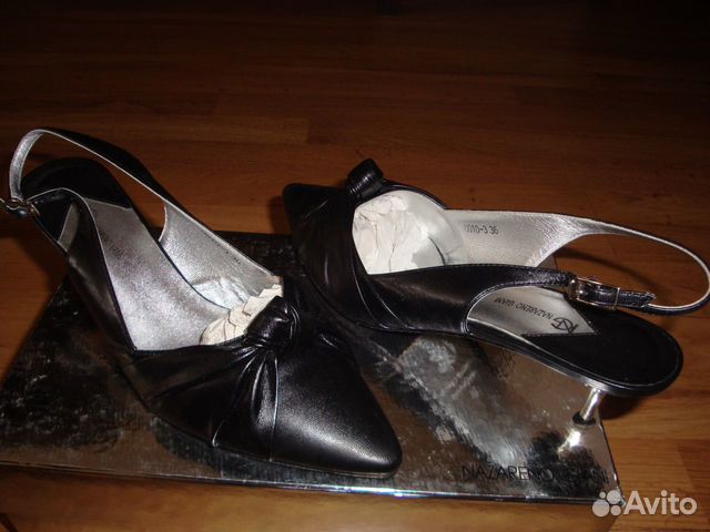 Босоножки черные Босоножки черные