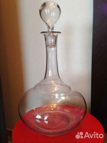 Графин большой старинный 2,6 л
