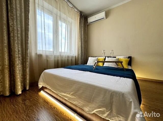

Квартира-студия, 42 м², 2 кровати