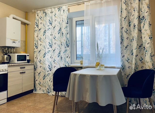 

1-к. квартира, 42 м², 3 кровати