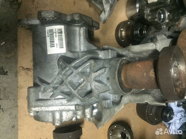 Вольво XC70 XC60 угловая передача 2010- 36002709 Вольво XC70 XC60 угловая передача 2010- 36002709