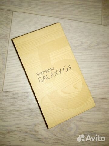 Коробка от SAMSUNG Galaxy S5 Коробка от SAMSUNG Galaxy S5