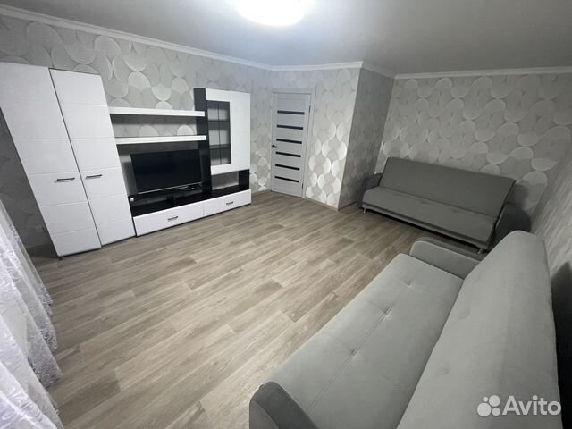 

1-к. квартира, 42 м², 2/9 эт.