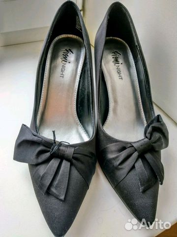 Новые туфли женские с бантиком Новые туфли женские с бантиком