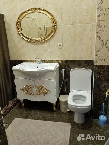 2-к квартира, 60 м², 1/5 эт.