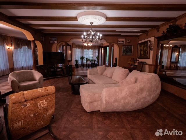 

5-к. коттедж, 380 м²