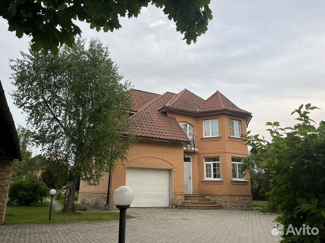

4-к. коттедж, 330 м²