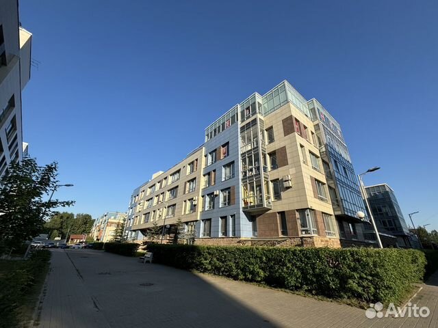 

2-к. квартира, 64 м², 1/4 эт.
