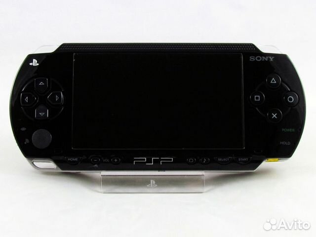 PSP 1003 + 16 встр.игр + Чехлол + кабель USB + 4Gb
