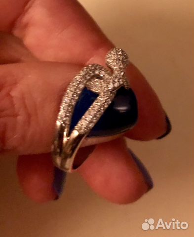 Серебряное кольцо с цирконами