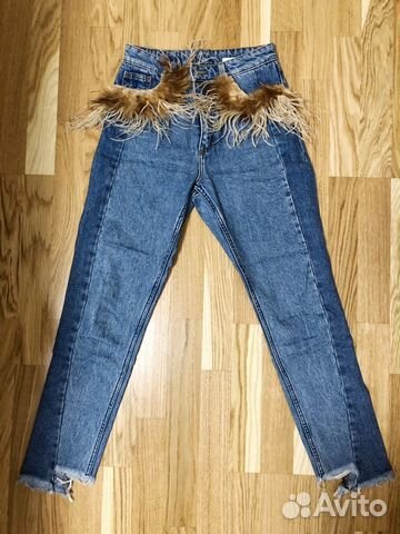 Джинсы с перьями