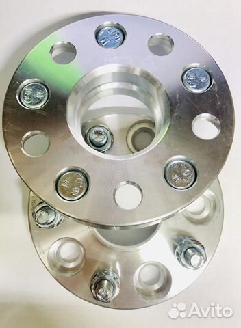 Проставки для колёс Toyota RAV4 (25mm) Проставки для колёс Toyota RAV4 (25mm)