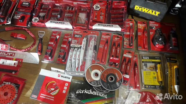Milwaukee 2504 (набор ) Milwaukee 2504 (набор )