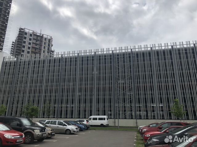 Машиноместо, 14 м²