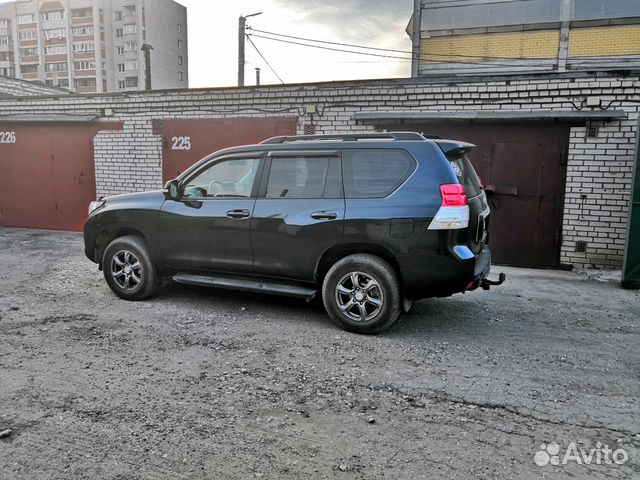 Toyota Land Cruiser Prado 3.0 AT, 2010, 100 000 км