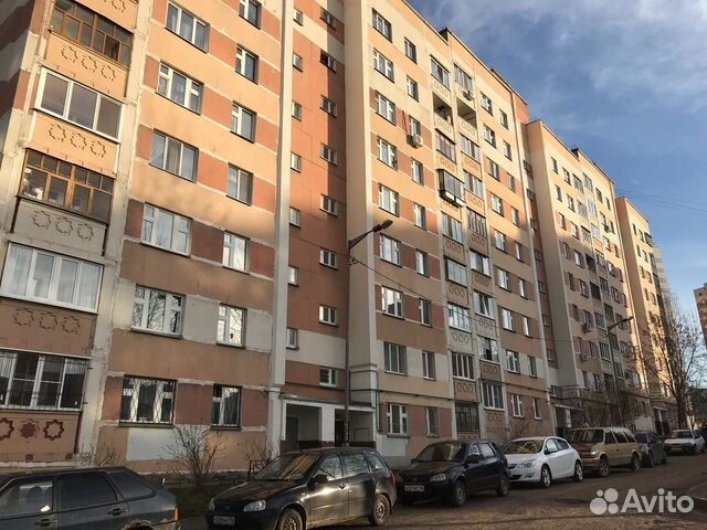 4-к квартира, 90 м², 2/9 эт.